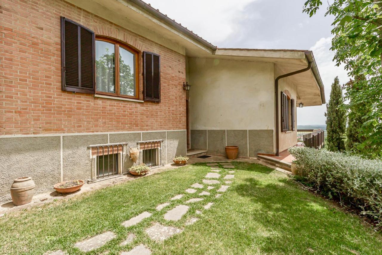 Villa Donatelli - Spacious Panoramic Villa, Perfect For Visiting Tuscany Chiusi Exterior photo